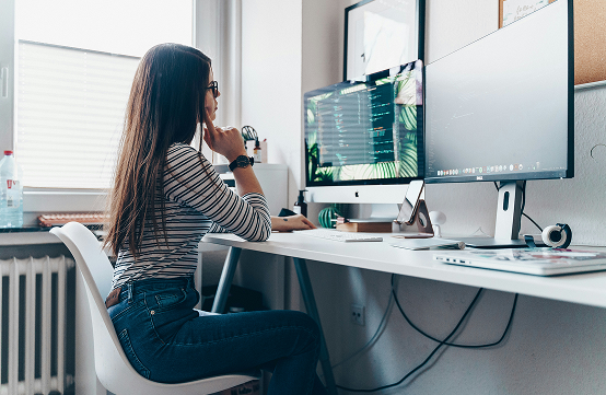 Woman studying on a computer